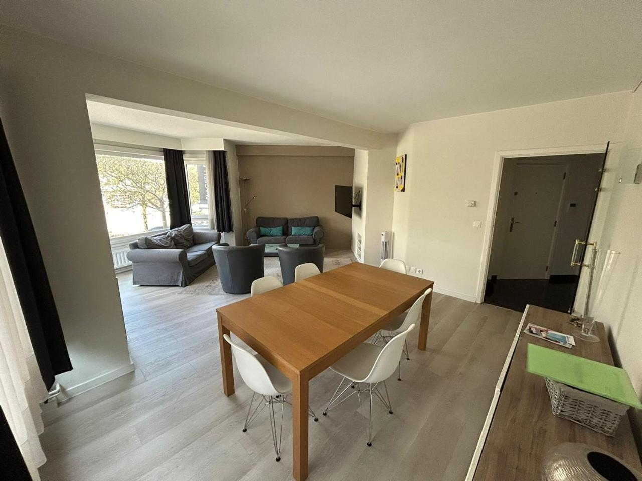 3 Bedroom Apartment Nearby The Sea Ostend Exterior photo